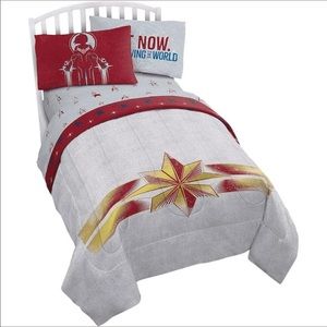 Captain Marvel Sheet Set